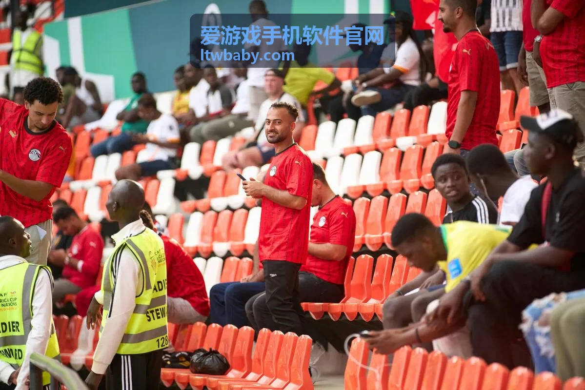 世界杯彩票输了多少钱？别只盯数字，先分清合法竞彩与非法赌球配图